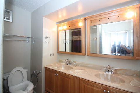 Tiny photo for 5471 S Hyde Park Boulevard #10A, Chicago, IL 60615 (MLS # 12477835)