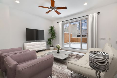 Tiny photo for 849 W Ohio Street #8, Chicago, IL 60642 (MLS # 12485771)