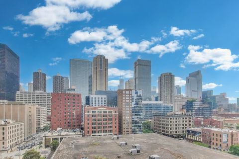 Tiny photo for 600 N DEARBORN Street #1006, Chicago, IL 60654 (MLS # 12496716)