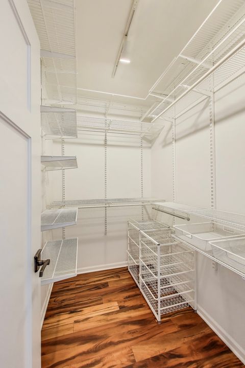 Tiny photo for 600 N DEARBORN Street #1006, Chicago, IL 60654 (MLS # 12496716)