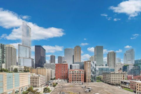 Tiny photo for 600 N DEARBORN Street #1006, Chicago, IL 60654 (MLS # 12496716)