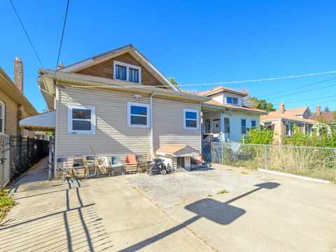 Tiny photo for 1413 N Long Avenue, Chicago, IL 60651 (MLS # 12514987)