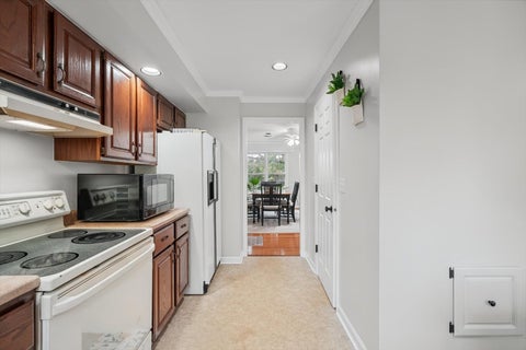Tiny photo for 921B Cheshire Drive #B, Champaign, IL 61821 (MLS # 12762661)