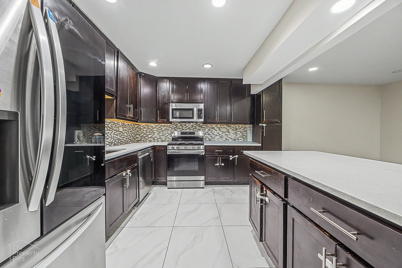 2102 Stanley Court