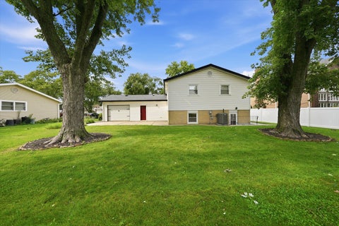 Tiny photo for 1025 Belair Drive, Darien, IL 60561 (MLS # 12732564)
