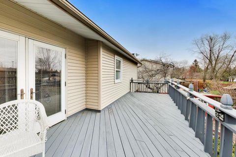 Tiny photo for 127 W King Henry Court, Palatine, IL 60067 (MLS # 12616903)