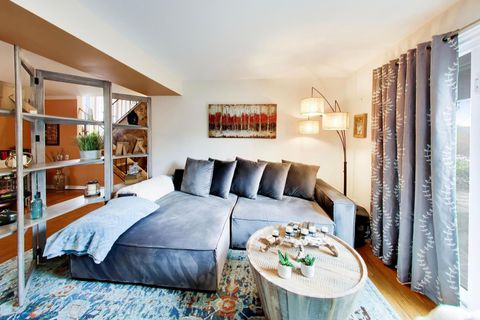 Tiny photo for 127 W King Henry Court, Palatine, IL 60067 (MLS # 12616903)