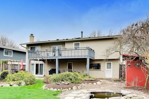 Tiny photo for 127 W King Henry Court, Palatine, IL 60067 (MLS # 12616903)