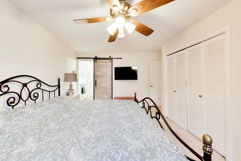 Tiny photo for 127 W King Henry Court, Palatine, IL 60067 (MLS # 12616903)