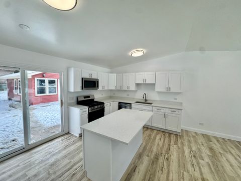 Tiny photo for 763 Cambridge Avenue, Matteson, IL 60443 (MLS # 12551756)