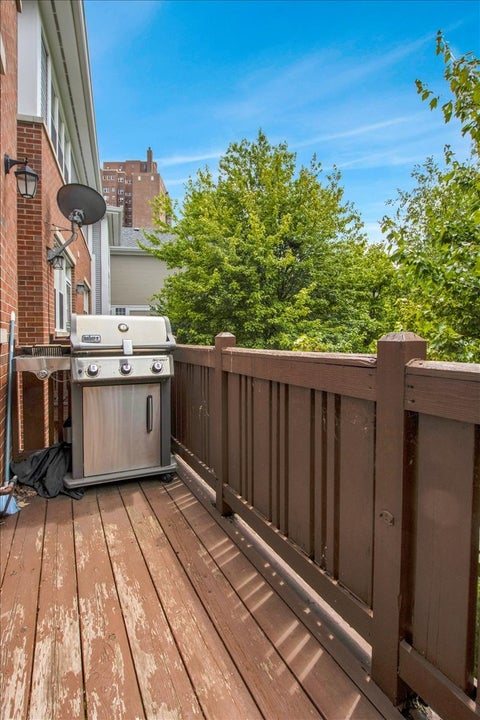 Tiny photo for 4922 S Cornell Avenue, Chicago, IL 60615 (MLS # 12713781)