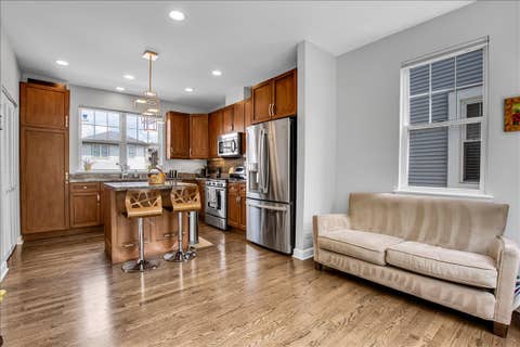 Tiny photo for 4922 S Cornell Avenue, Chicago, IL 60615 (MLS # 12713781)