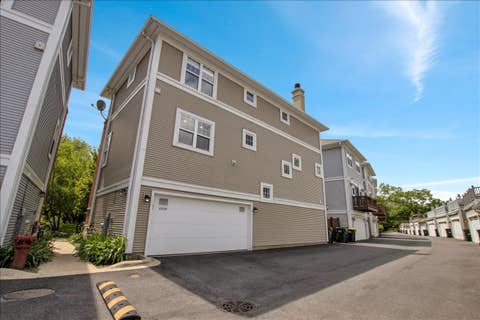 Tiny photo for 4922 S Cornell Avenue, Chicago, IL 60615 (MLS # 12713781)