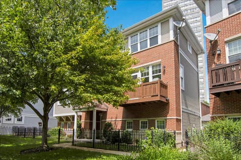 Tiny photo for 4922 S Cornell Avenue, Chicago, IL 60615 (MLS # 12713781)