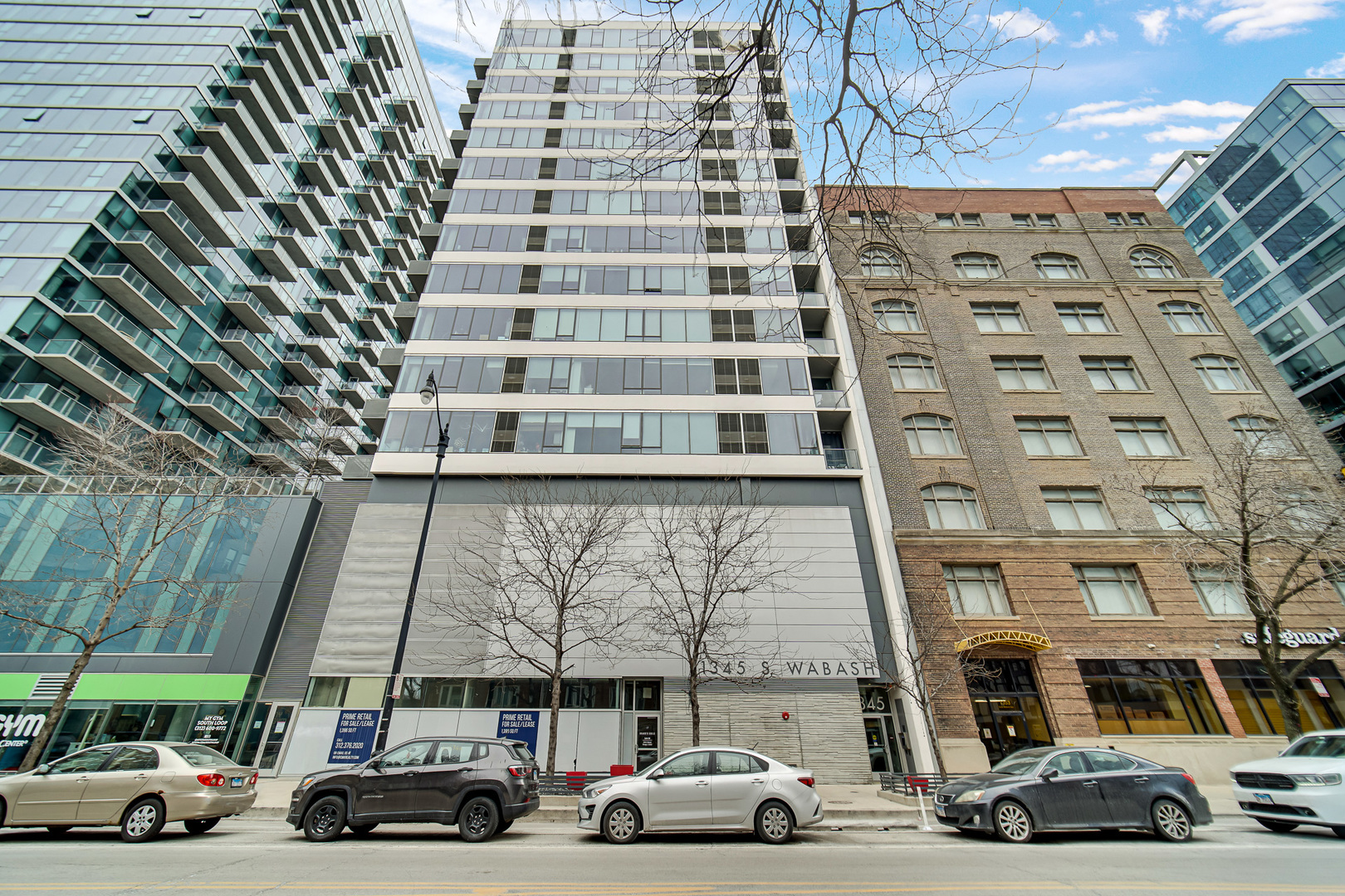 Photo 1 of 24 — 1345 S Wabash Avenue 901, Chicago, IL 60605