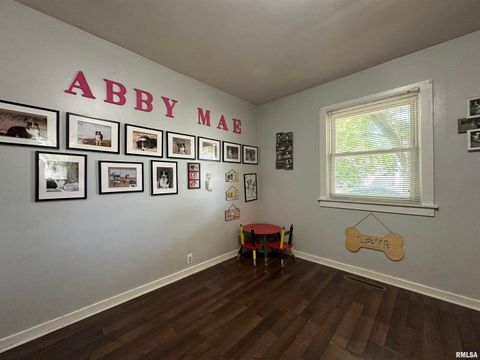 Tiny photo for 525 NORTH Street, Murphysboro, IL 62966 (MLS # 12537476)