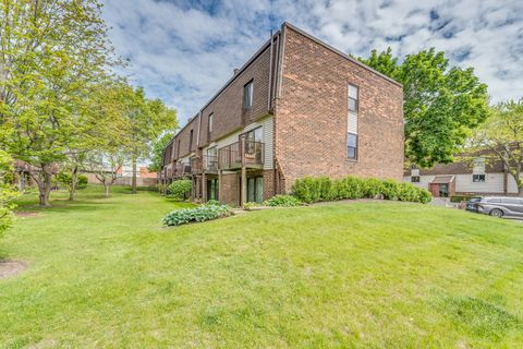Tiny photo for 441 Elm Street #3A, Deerfield, IL 60015 (MLS # 12468001)