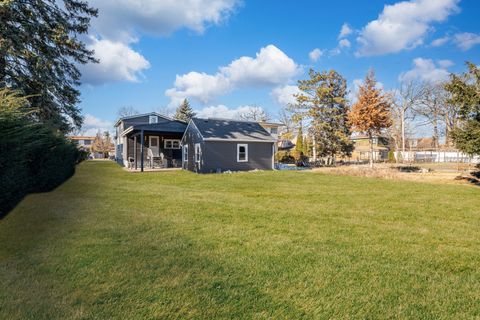 A home in River Grove