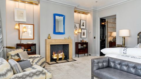 Tiny photo for 159 E WALTON Place #31A, Chicago, IL 60611 (MLS # 12527349)