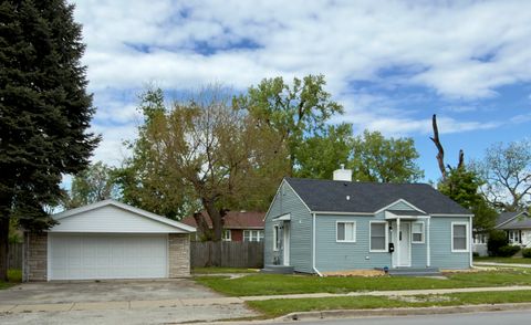 Tiny photo for 17092 Jodave Avenue, Hazel Crest, IL 60429 (MLS # 12687793)