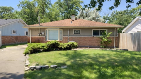 Tiny photo for 17331 Community Street, Lansing, IL 60438 (MLS # 12709934)