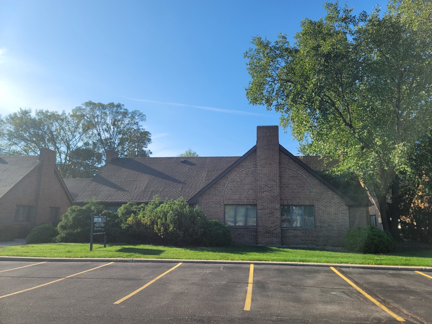 502 N Plum Grove Road