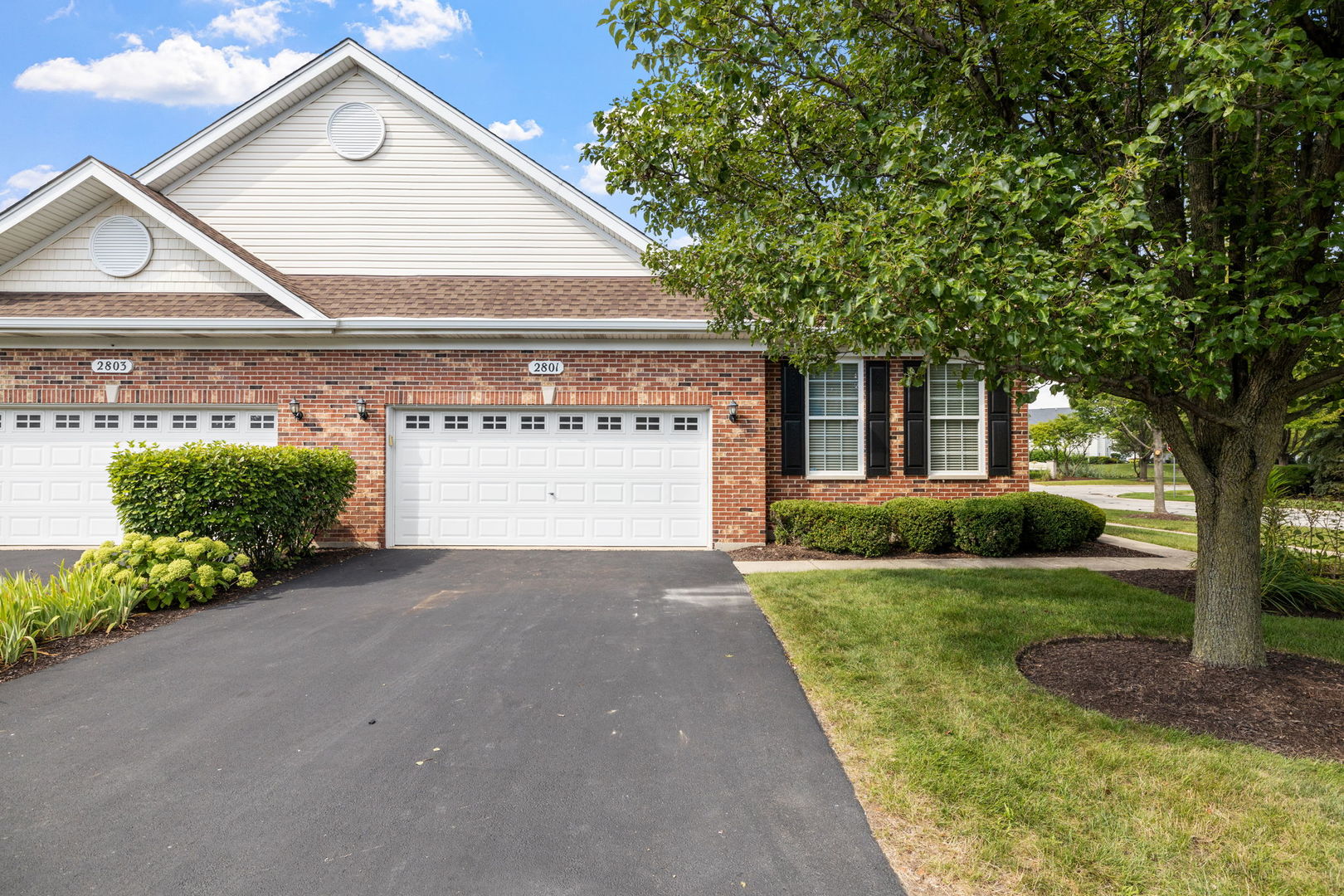 2801 Bond Circle