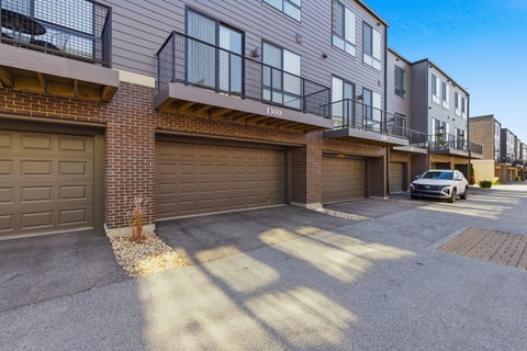 Tiny photo for 1300 Catalina Court, Schaumburg, IL 60173 (MLS # 12666105)