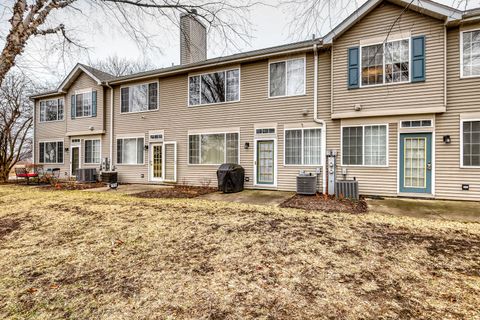 Tiny photo for 3005 Anton Drive, Aurora, IL 60504 (MLS # 12584907)