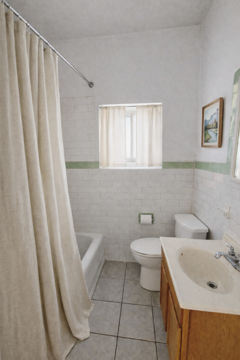 Tiny photo for 5135 S Kenwood Avenue #607, Chicago, IL 60615 (MLS # 12623900)