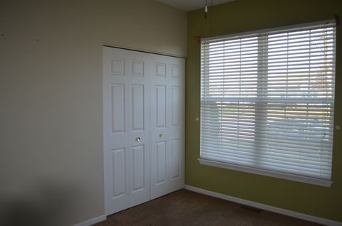 Tiny photo for 21520 Victory Lake Way, Crest Hill, IL 60403 (MLS # 12614094)