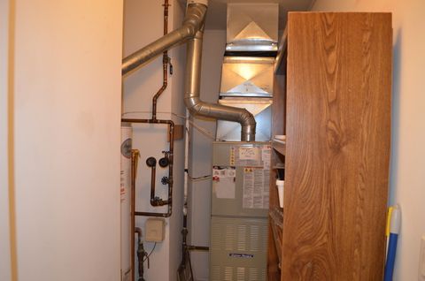 Tiny photo for 21520 Victory Lake Way, Crest Hill, IL 60403 (MLS # 12614094)