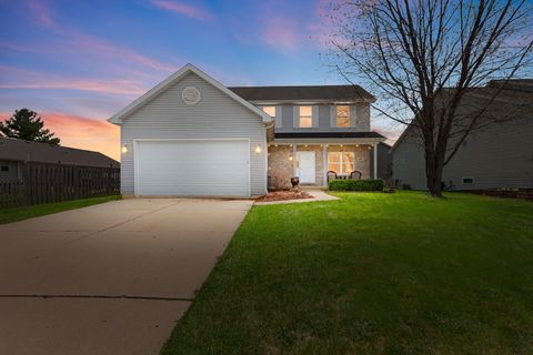 Tiny photo for 530 Prairie Ridge Drive, Woodstock, IL 60098 (MLS # 12614203)