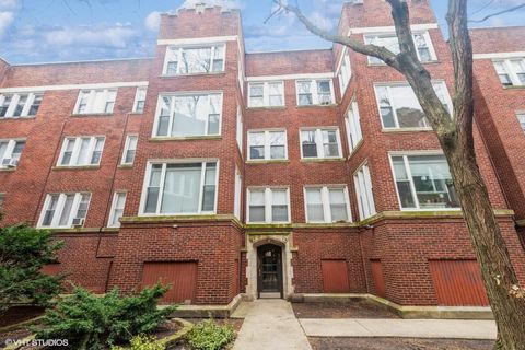 6589 N Lakewood Avenue 3 Chicago IL 60626