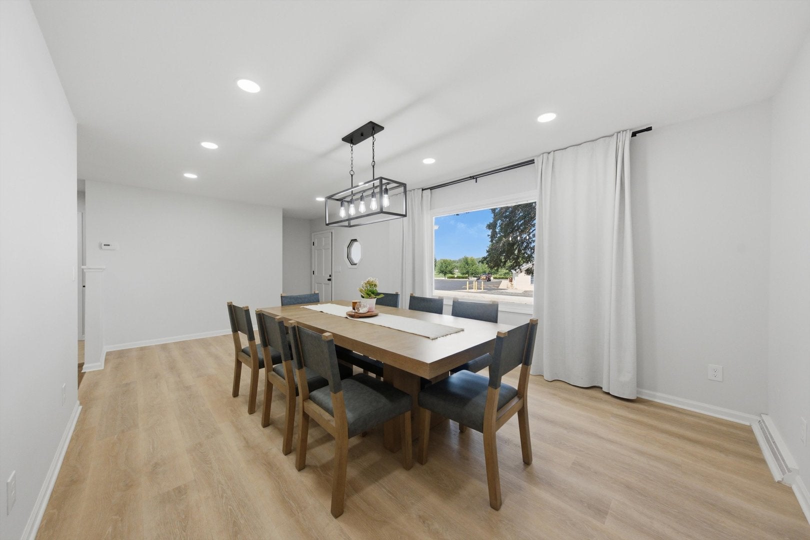 2758 Lancaster Drive