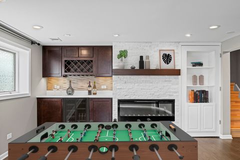 Tiny photo for 324 Warren Road, Glenview, IL 60025 (MLS # 12574012)