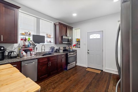 Tiny photo for 1308 N Waller Avenue, Chicago, IL 60651 (MLS # 12420313)