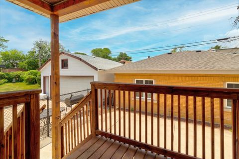 Tiny photo for 1308 N Waller Avenue, Chicago, IL 60651 (MLS # 12420313)