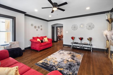 Tiny photo for 1308 N Waller Avenue, Chicago, IL 60651 (MLS # 12420313)