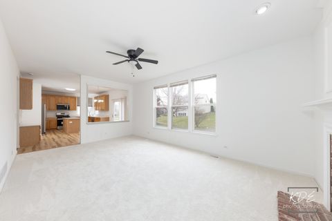 Tiny photo for 1110 OAKHILL Drive, Aurora, IL 60502 (MLS # 12601657)