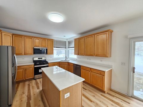 Tiny photo for 1110 OAKHILL Drive, Aurora, IL 60502 (MLS # 12601657)