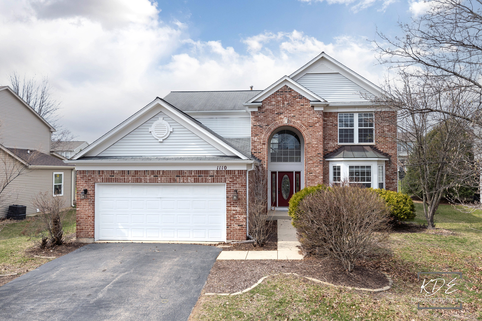 1110 OAKHILL Drive