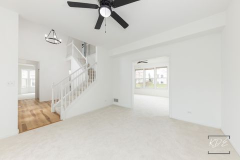 Tiny photo for 1110 OAKHILL Drive, Aurora, IL 60502 (MLS # 12601657)