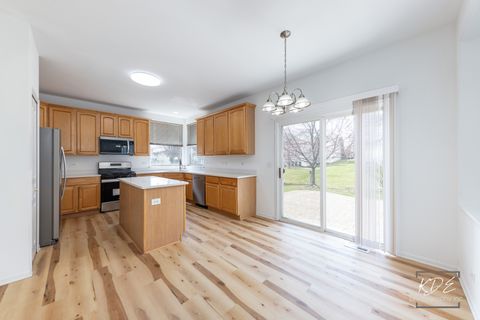 Tiny photo for 1110 OAKHILL Drive, Aurora, IL 60502 (MLS # 12601657)