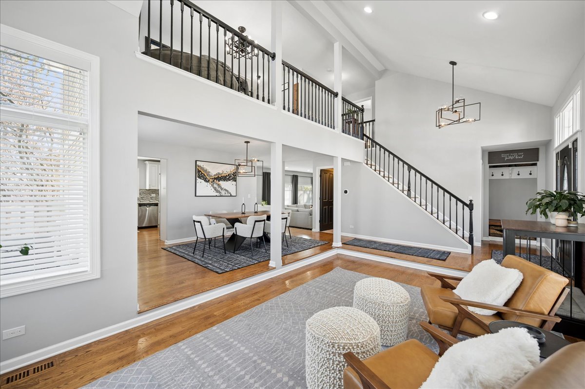 1205 Stratford Court