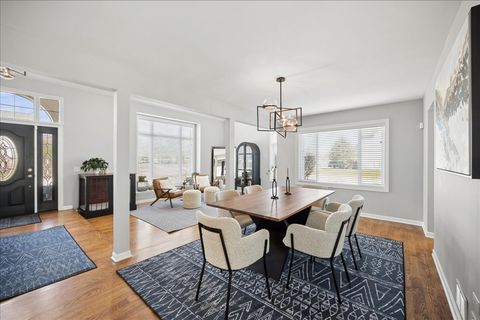 Tiny photo for 1205 Stratford Court, Lake Zurich, IL 60047 (MLS # 12591765)