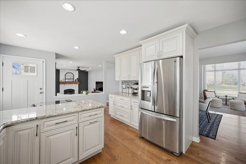 Tiny photo for 1205 Stratford Court, Lake Zurich, IL 60047 (MLS # 12591765)