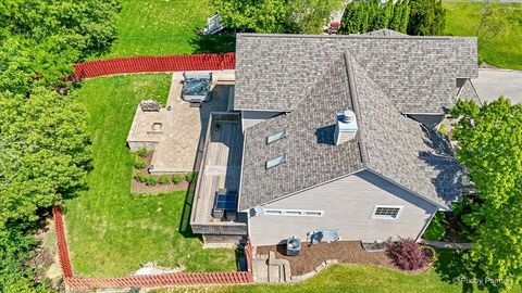 Tiny photo for 36452 N Tara Court, Ingleside, IL 60041 (MLS # 12643918)