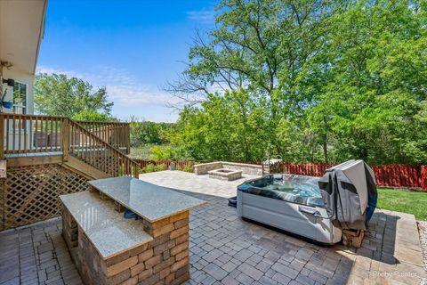 Tiny photo for 36452 N Tara Court, Ingleside, IL 60041 (MLS # 12643918)