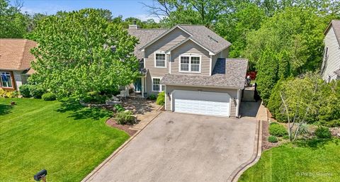 Tiny photo for 36452 N Tara Court, Ingleside, IL 60041 (MLS # 12643918)